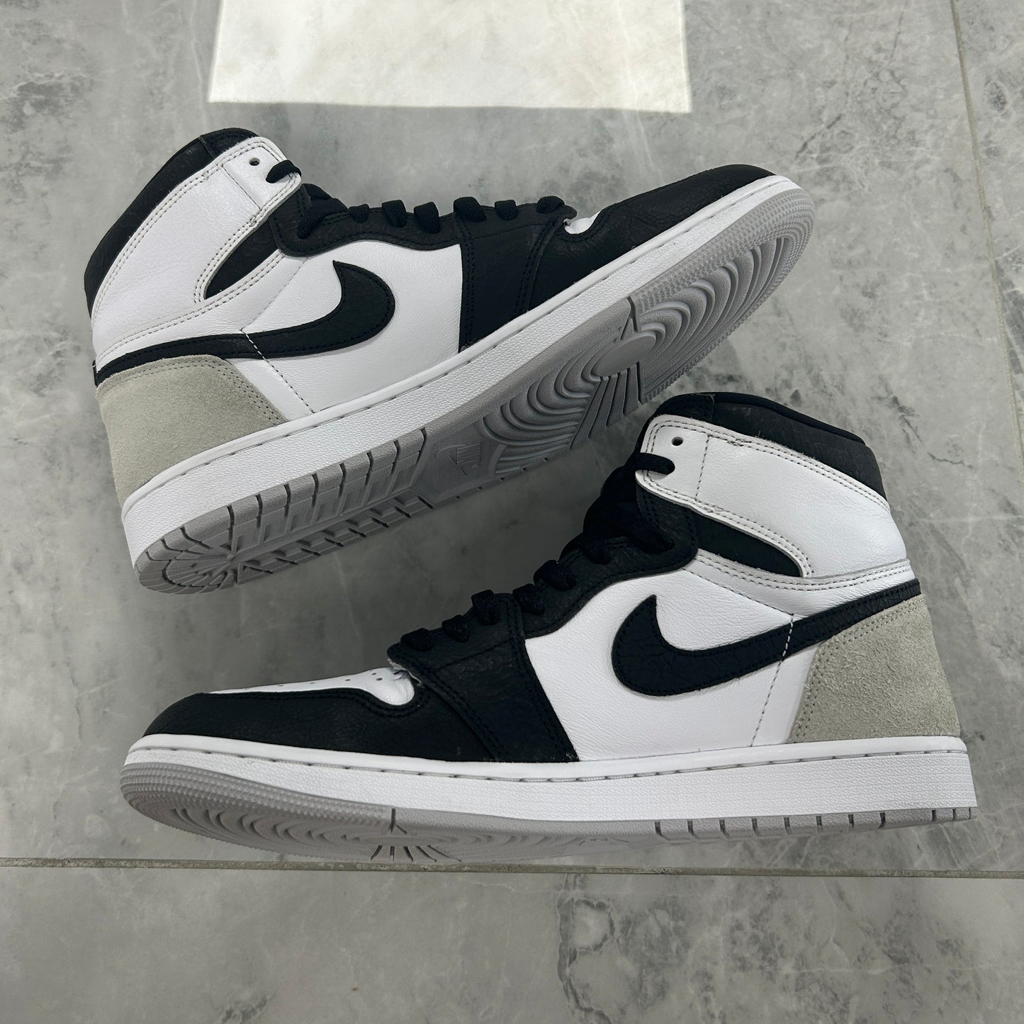 Air Jordan 1 Retro High OG Stage Haze (USED NO BOX)