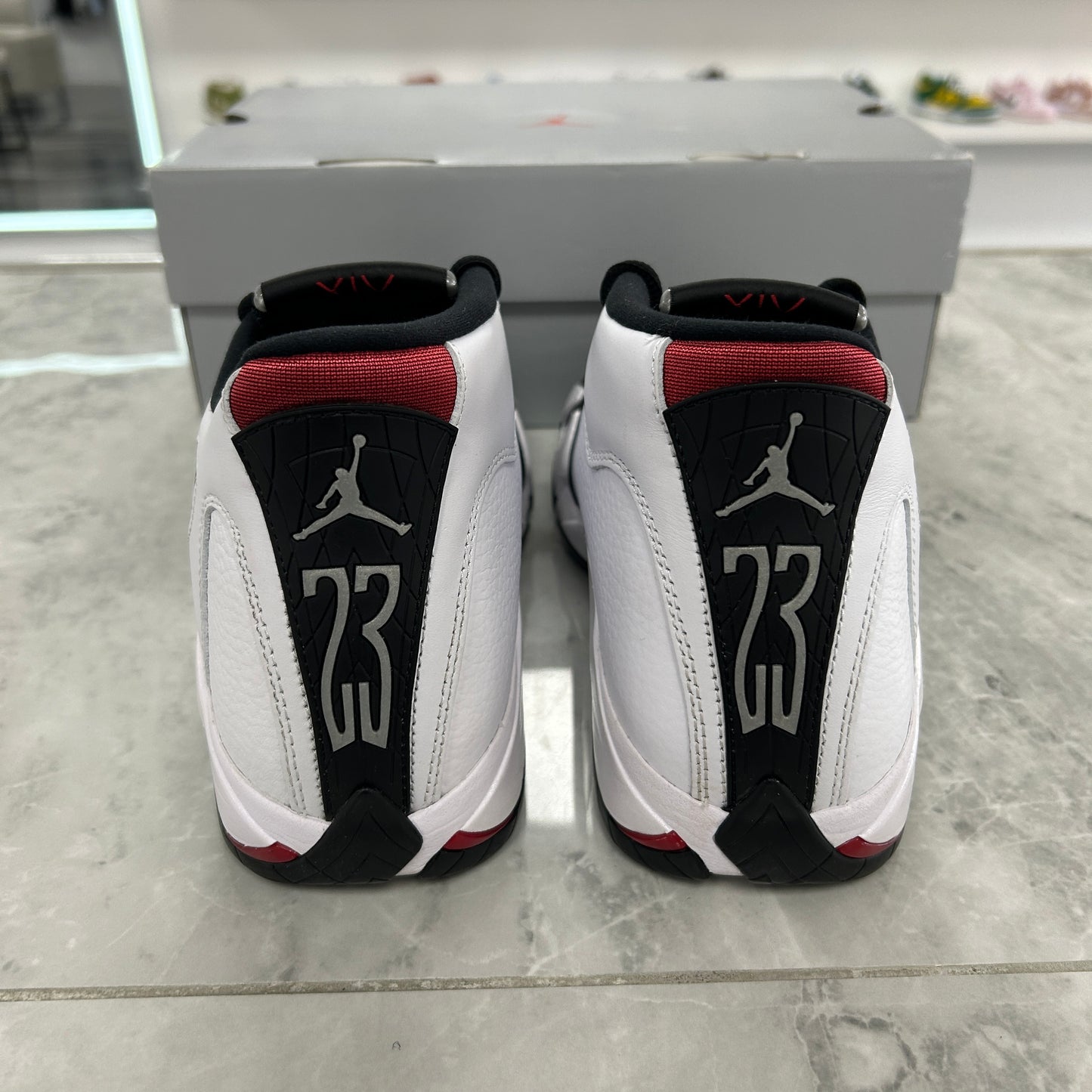 Air Jordan 14 Retro 'Black Toe' 2024 (USED)