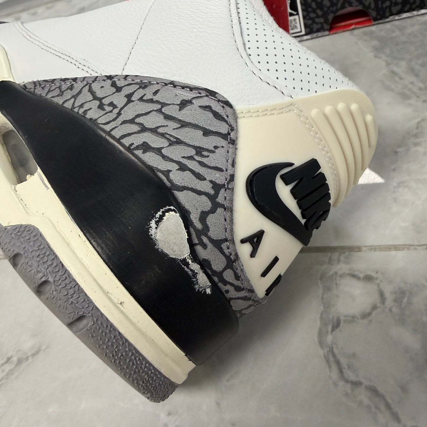 Air Jordan 3 Retro White Cement Reimagined (Used)