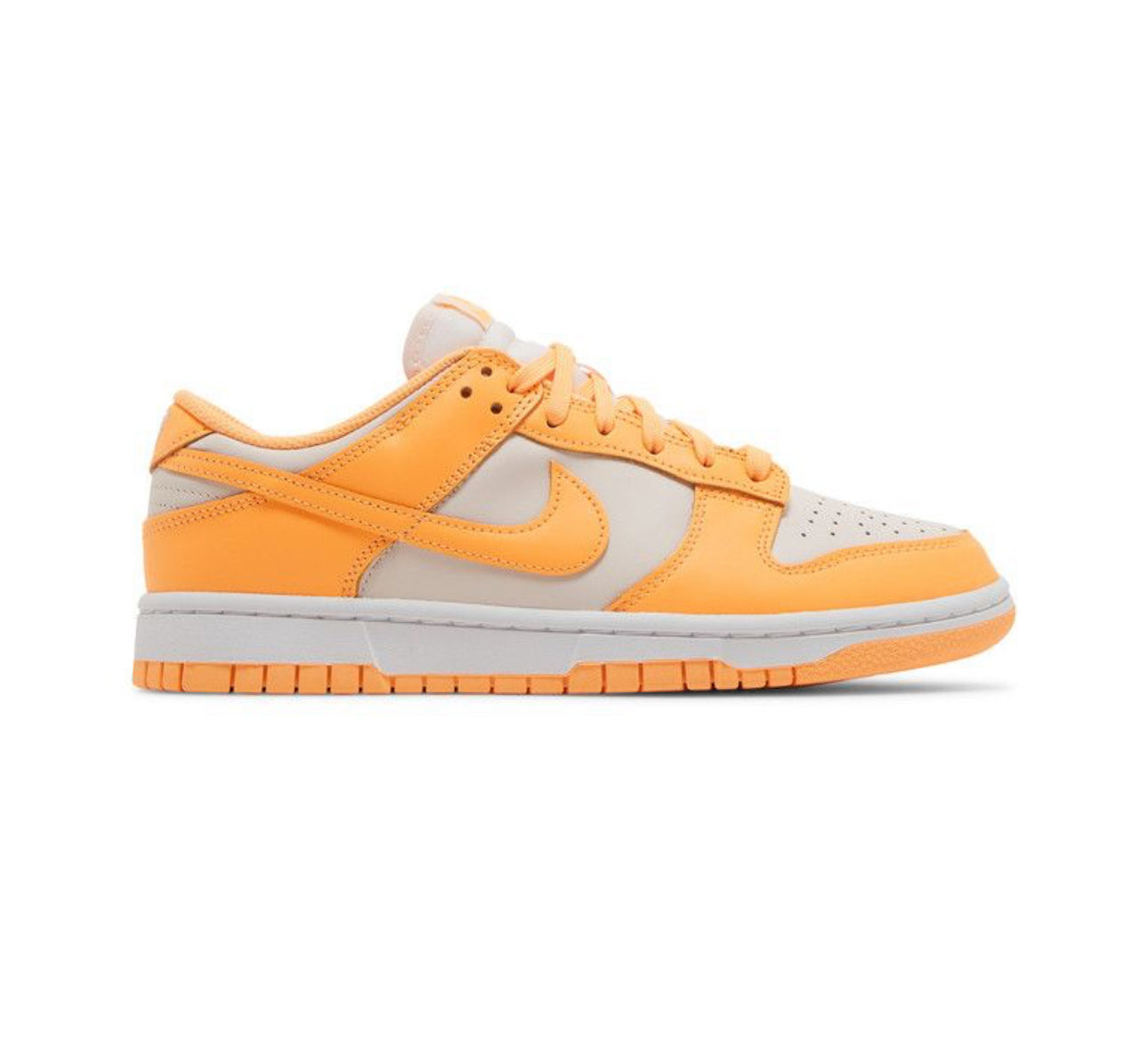 Nike Dunk Low Peach Cream
