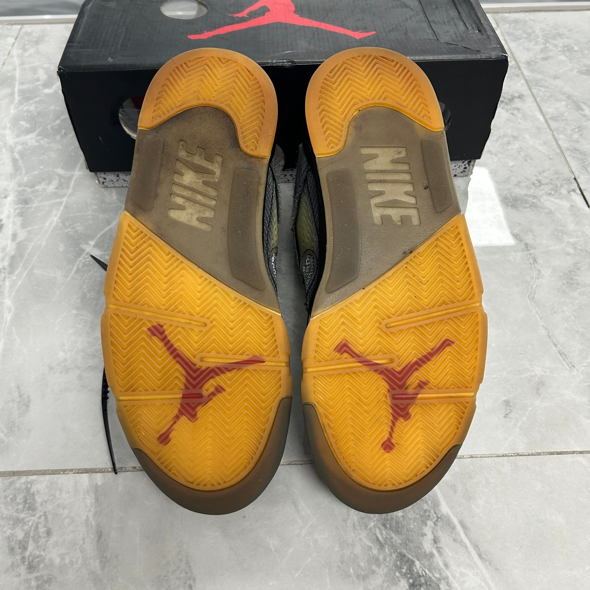Jordan 5 Retro Off-White Black - view 5