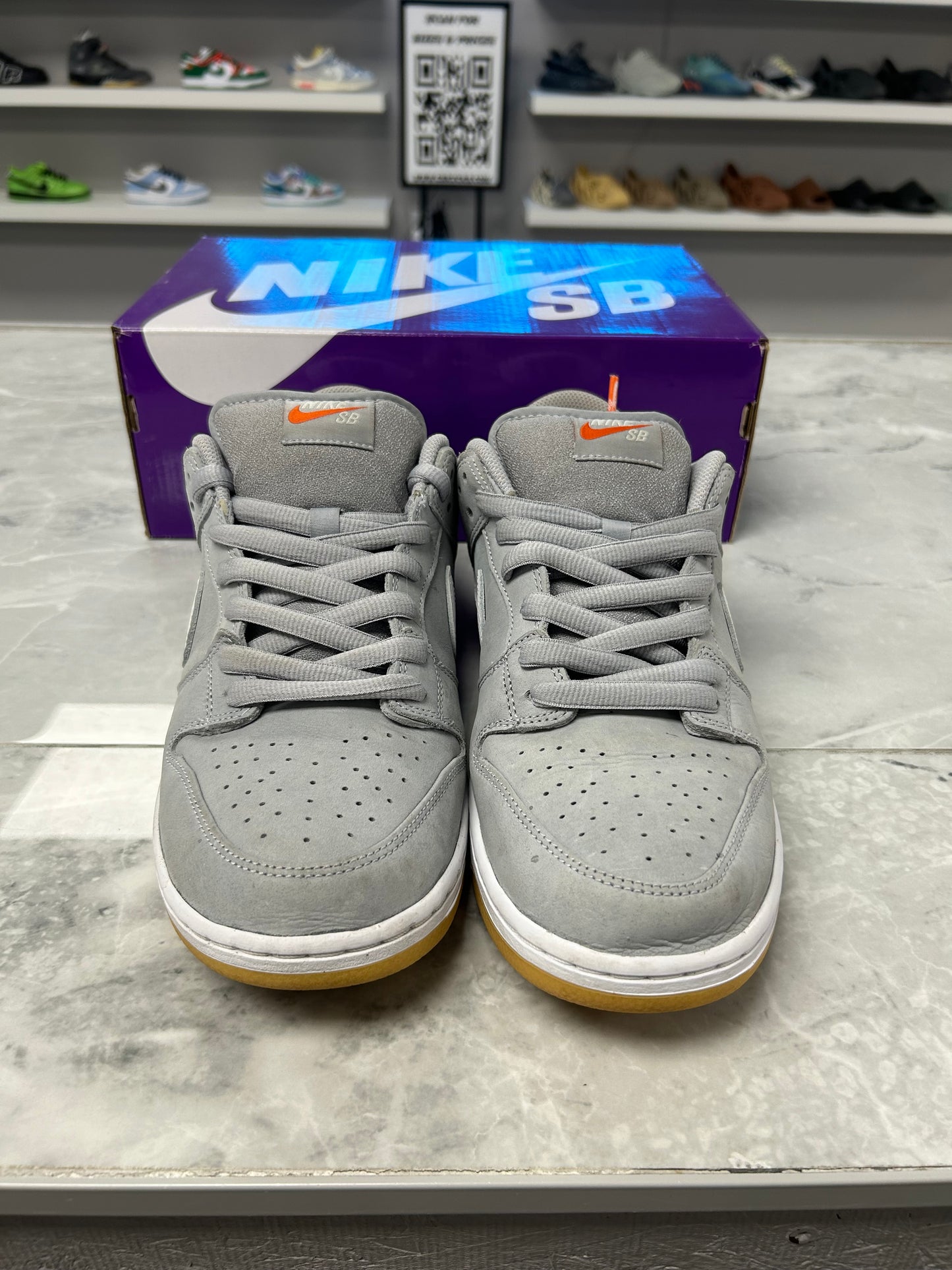 Nike SB Dunk Low Pro ISO Orange Label Wolf Grey Gum (USED)