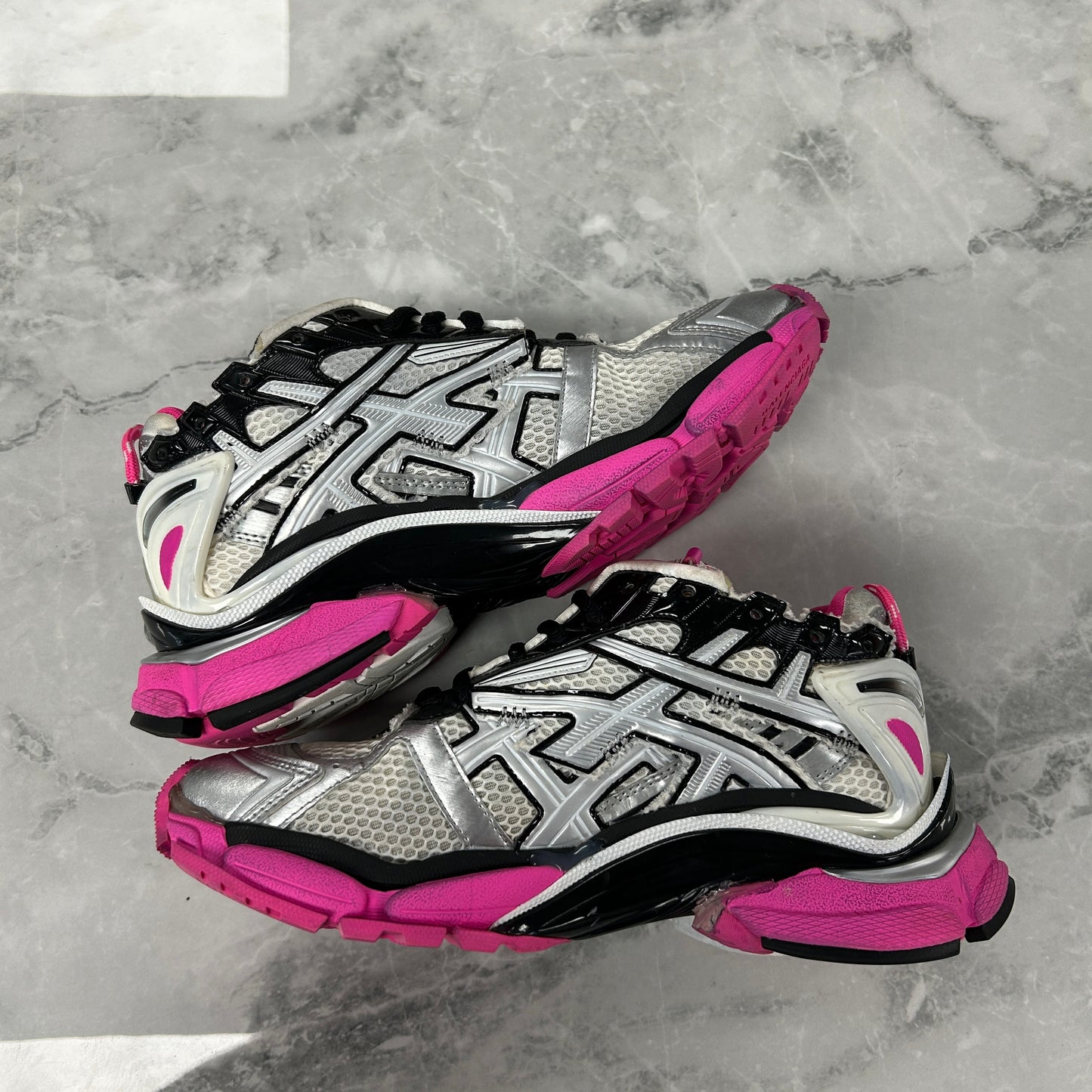 Balenciaga Runner White Black Pink (Used)(No Box)