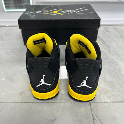 Jordan 4 Retro Thunder (2023) (USED)