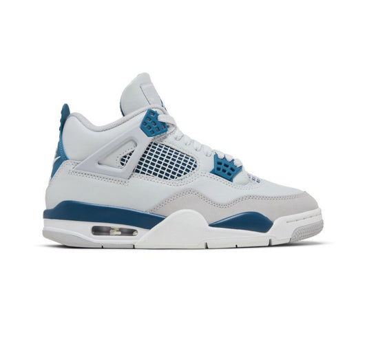 Air Jordan 4 Retro Military Blue
(2024)(USED NO BOX)