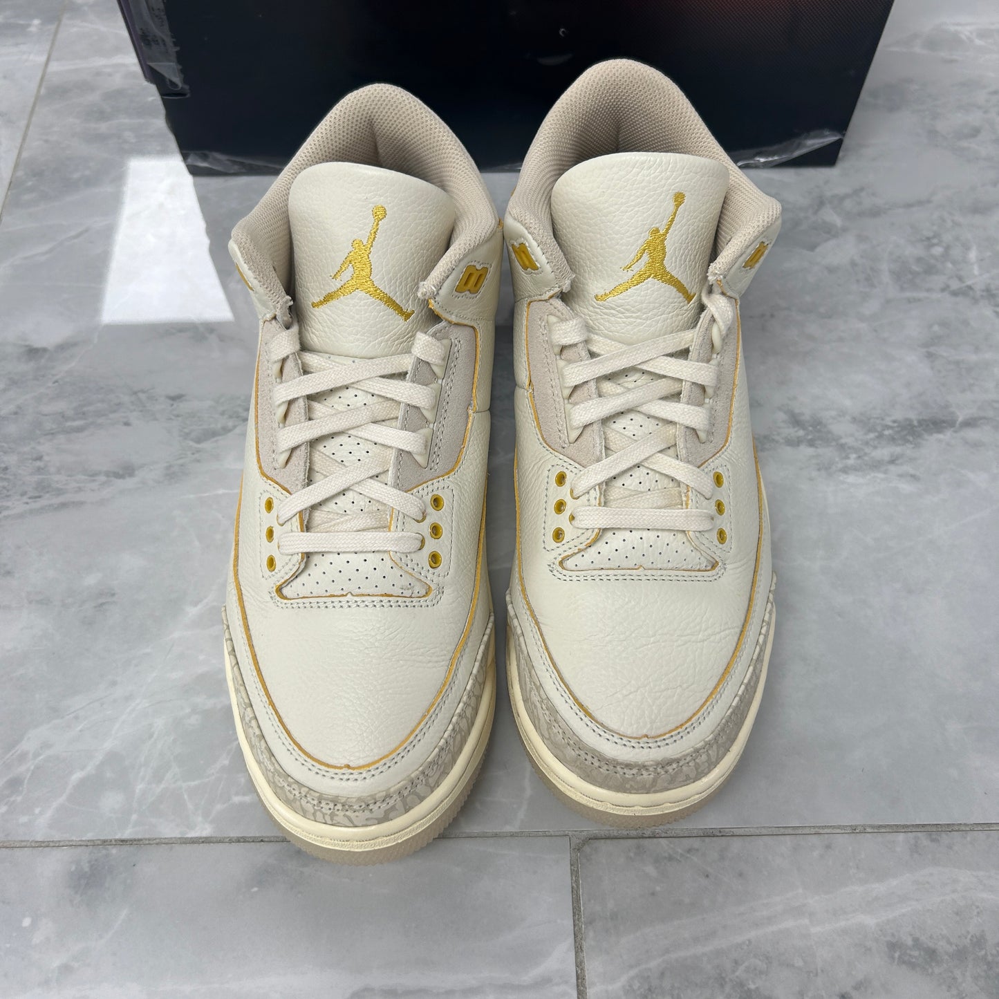 Jordan 3 Retro J Balvin Medellín Sunset (USED)