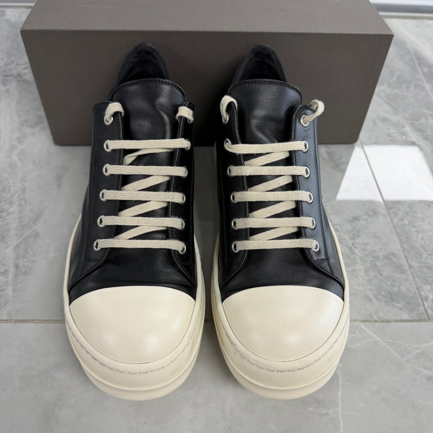Rick Owens Ramones Low Sneaker Black Milk (USED)