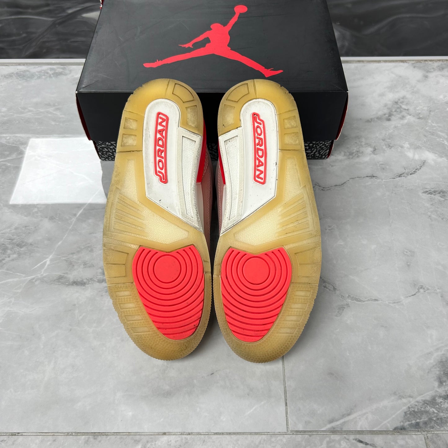 Jordan 3 Retro Rust Pink (USED)(NO INSOLES)