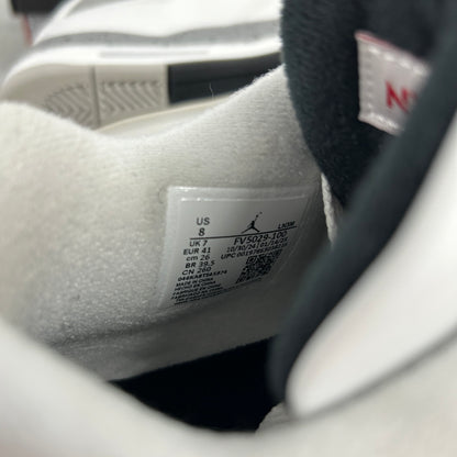 Air Jordan 4 Retro OG White
Cement 2025 (USED)