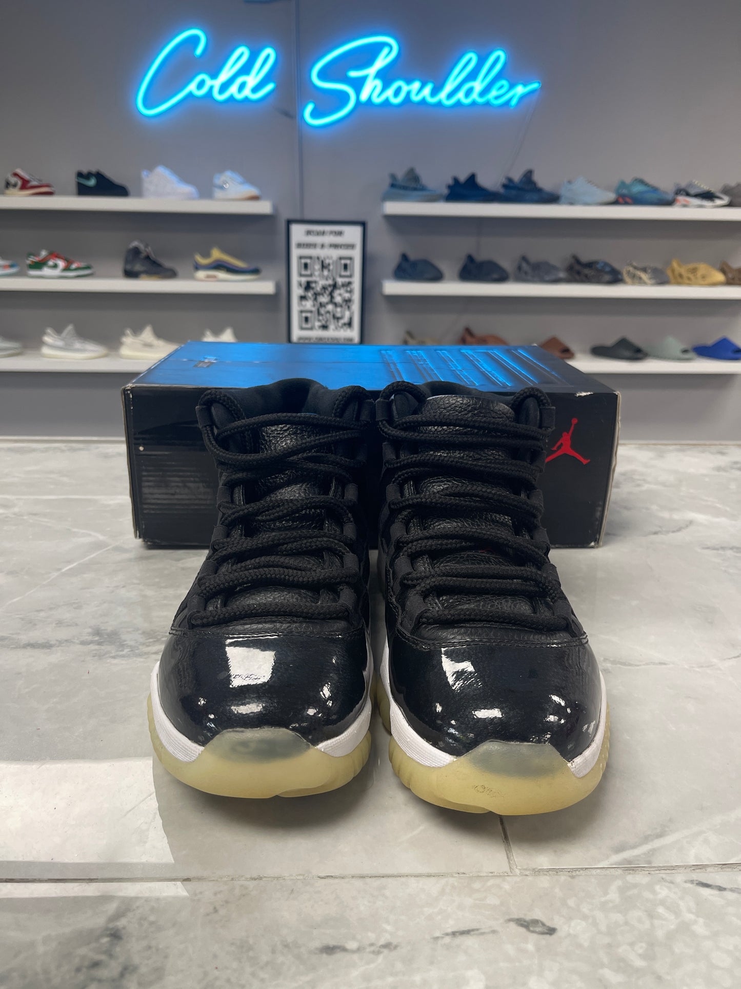 Jordan 11 Retro 72-10 (USED)