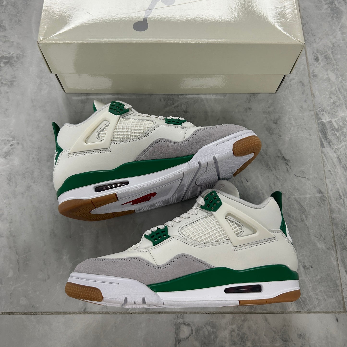 Nike SB x Air Jordan 4 Retro SP Pine Green (USED)