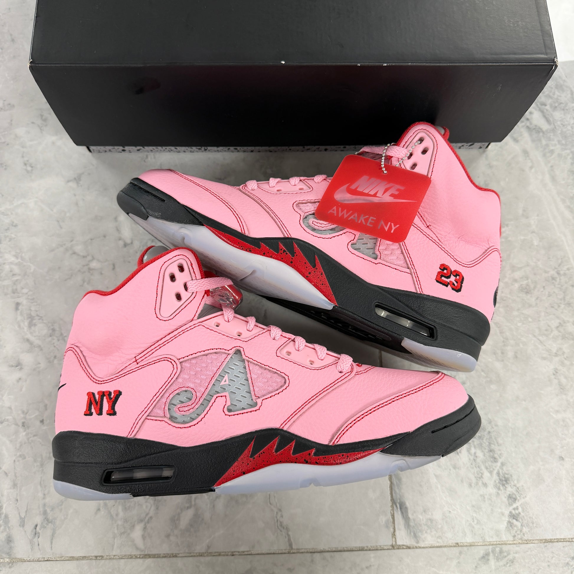 Jordan 5 Retro Awake NY Arctic Pink - view 2