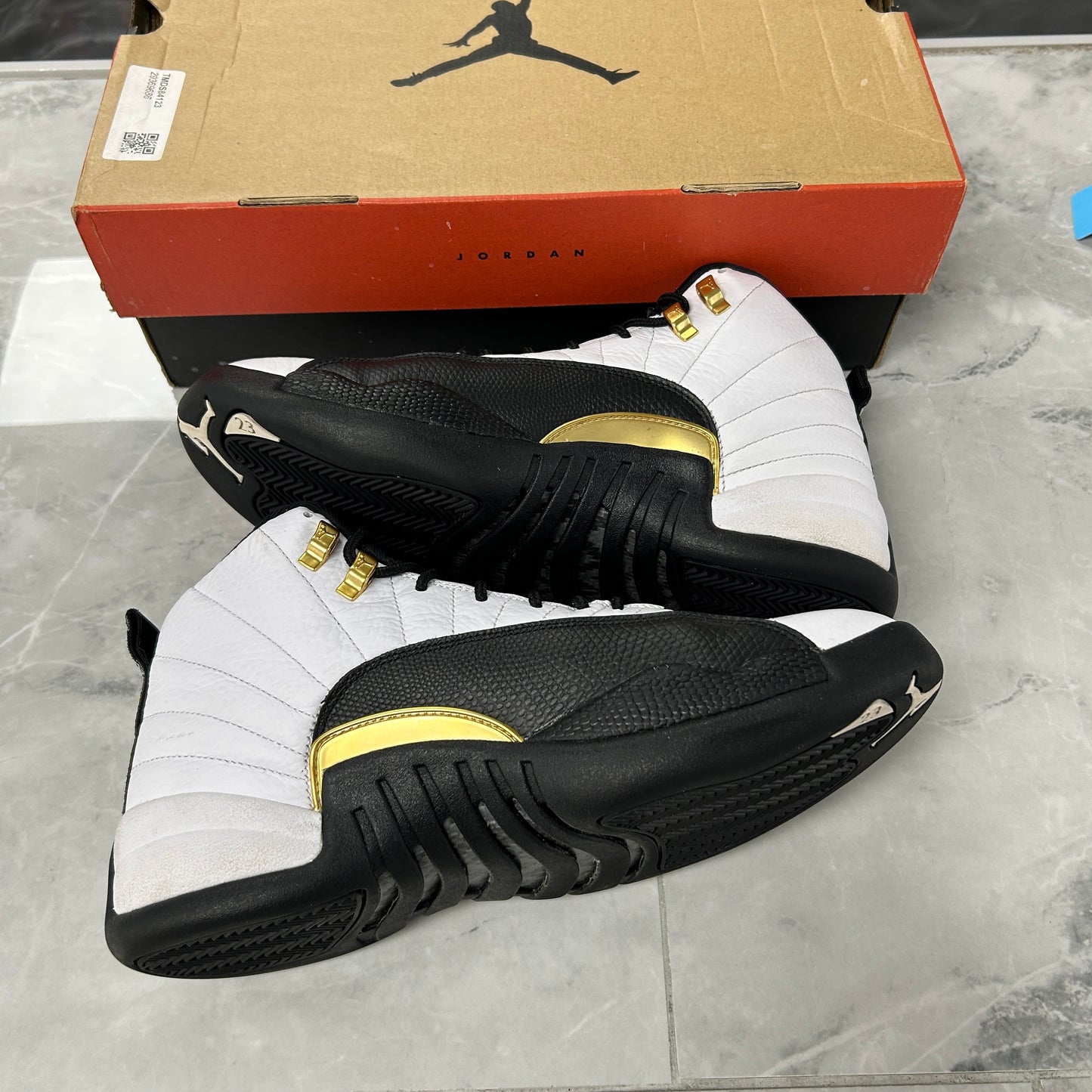 Jordan 12 Royalty Taxi (USED)