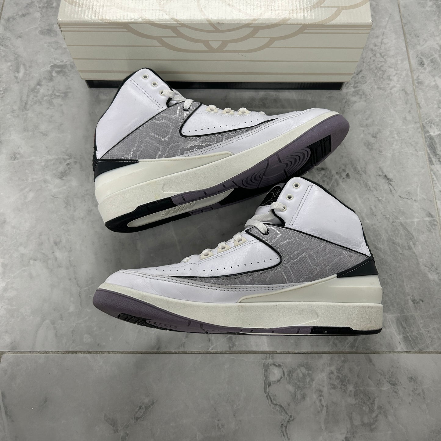 Air Jordan 2 Retro Python (USED)
