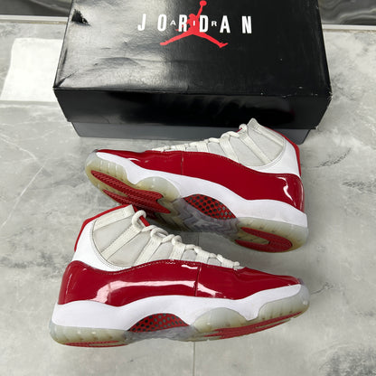 Jordan 11 Retro Cherry (2022)(USED)