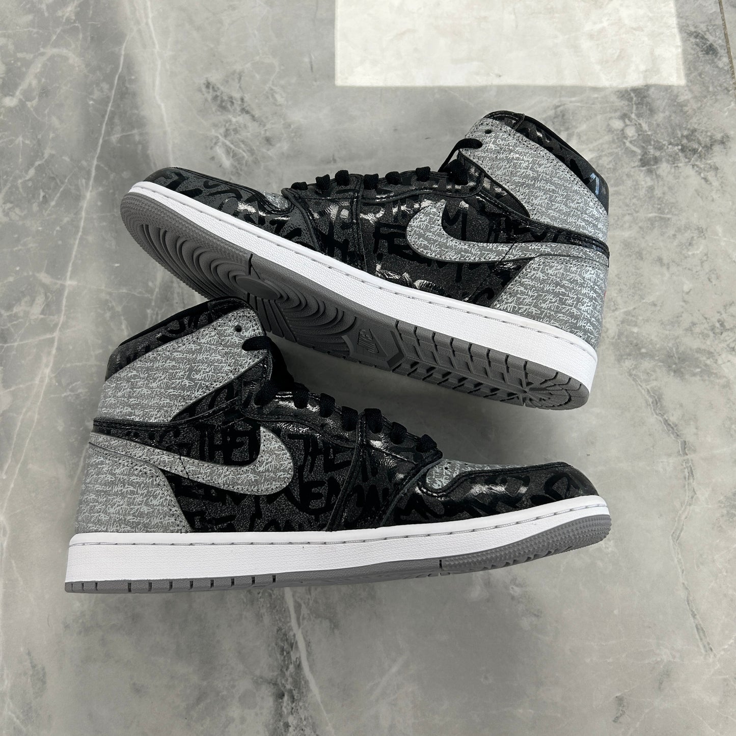 Jordan 1 Retro High OG Rebellionaire (USED NO BOX)