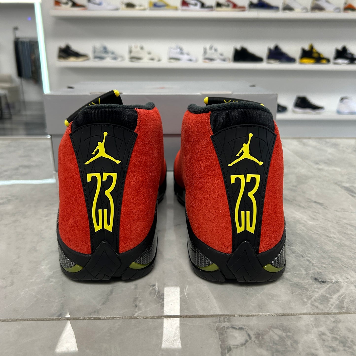 Jordan 14 Retro Ferrari (2025)(USED)