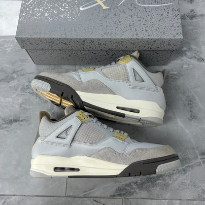 Jordan 4 Retro SE Craft Photon Dust (USED)