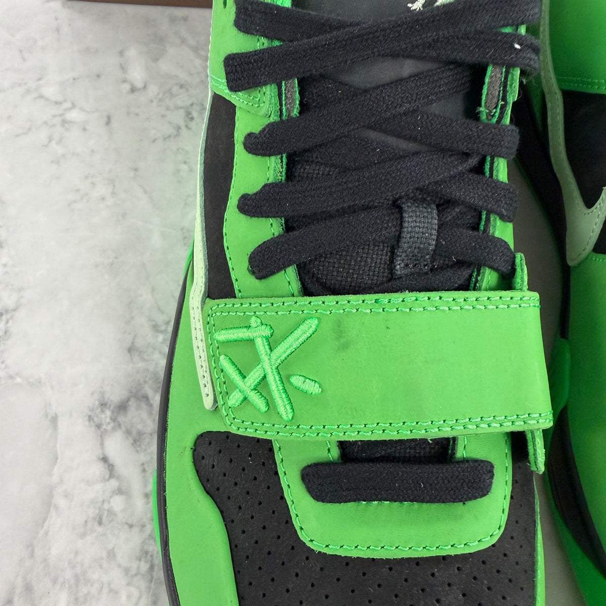 Jordan CJ1 T-Rexx Travis Scott Green Spark