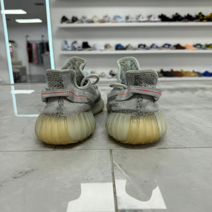 Adidas Yeezy Boost 350 V2 Blue
Tint (USED NO BOX)