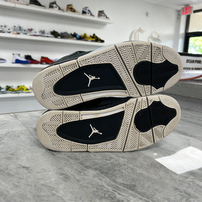 Air Jordan 4 Retro 'Fear' 2024 (USED)