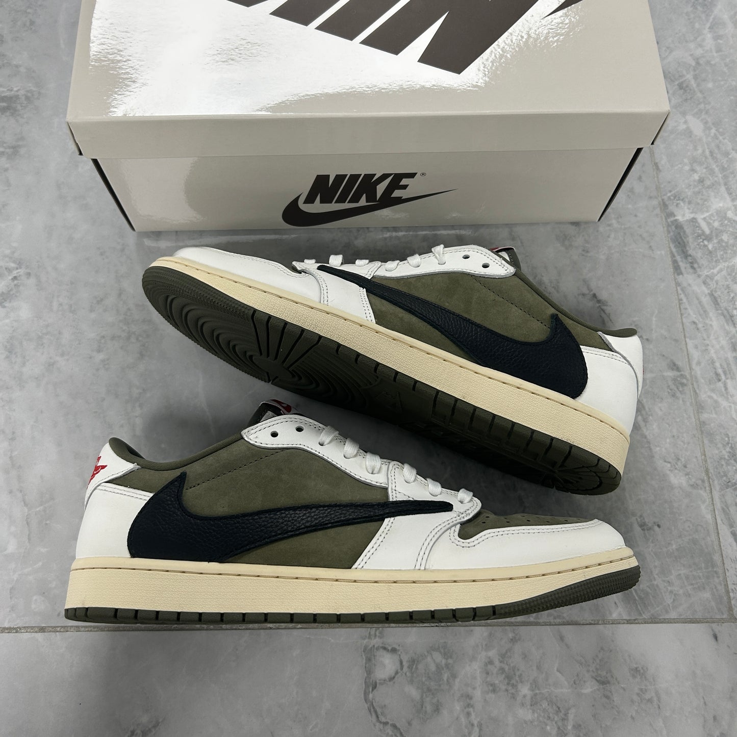 Jordan 1 Retro Low OG SP Travis Scott Medium Olive (USED)