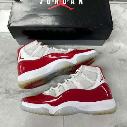 Jordan 11 Retro Cherry (2022)(USED)