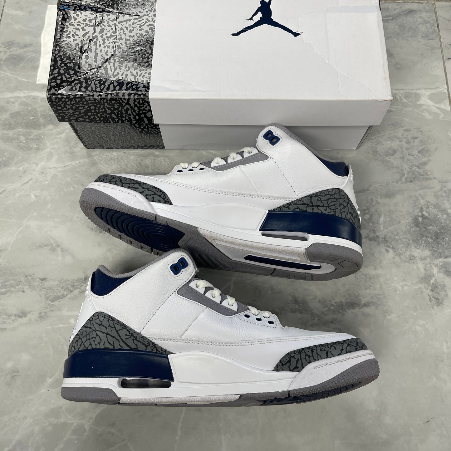 Jordan 3 Retro Midnight Navy (USED)