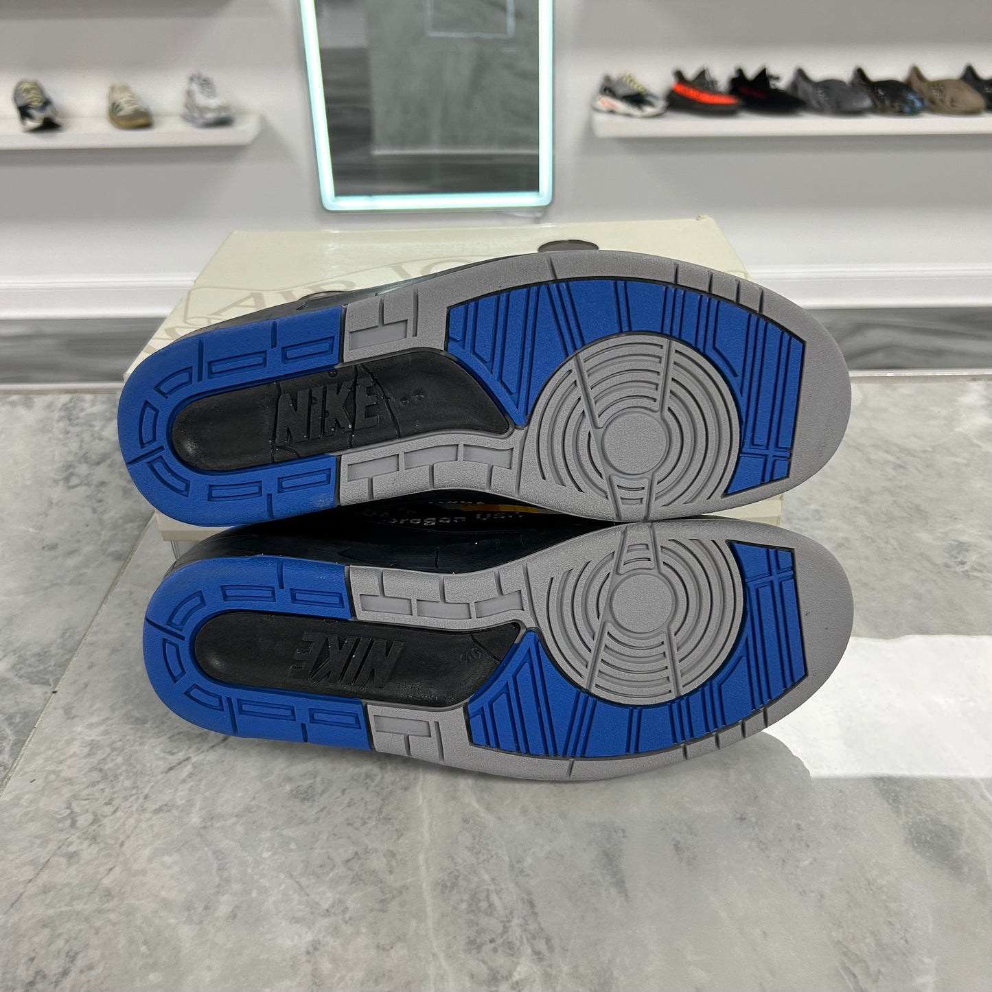 Jordan 2 Retro Low SP Off-White Black Blue (USED)