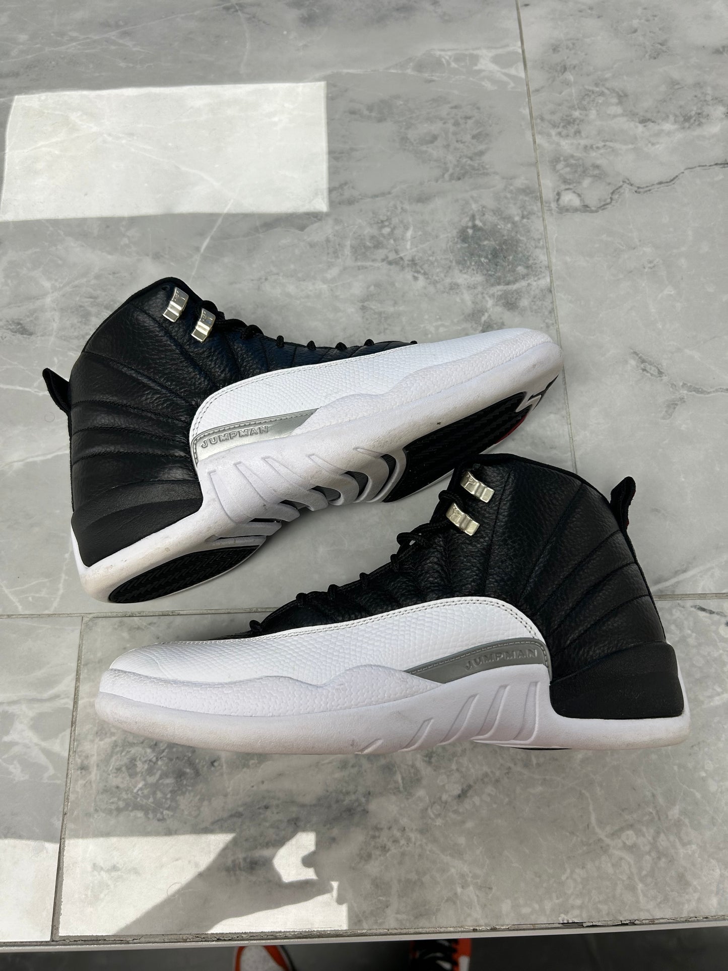 Jordan 12 Retro Playoffs (2022)(USED NO BOX)