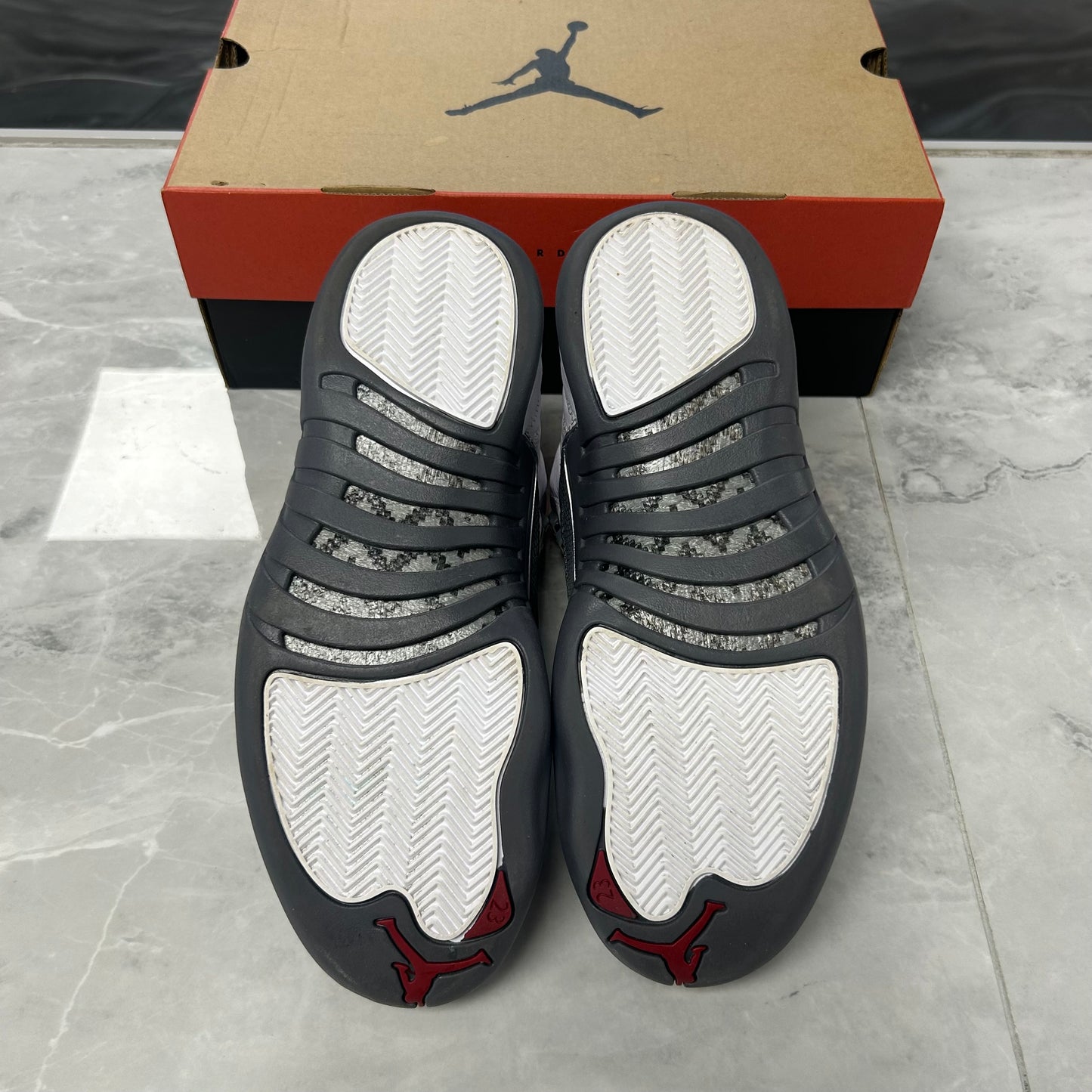 Jordan 12 Retro White Dark Grey (USED)