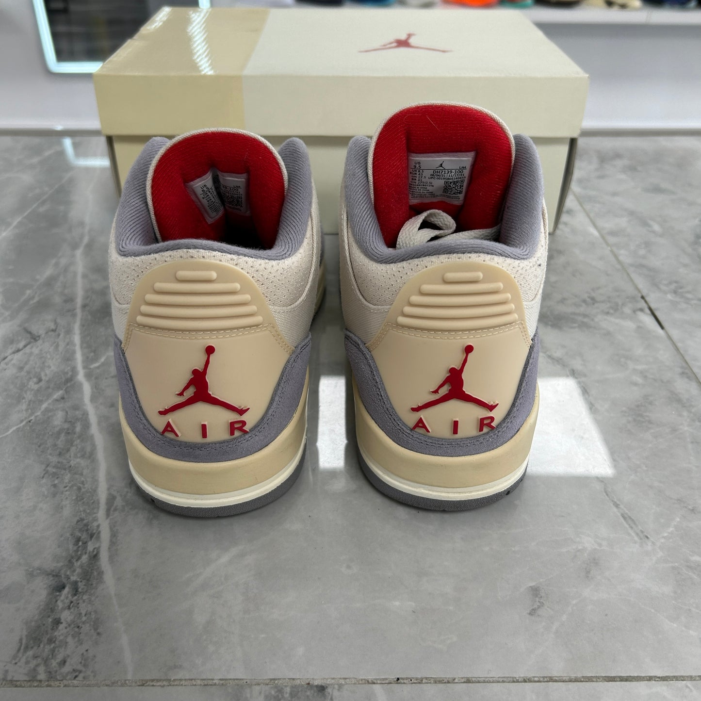 Air Jordan 3 Retro SE Muslin (USED)
