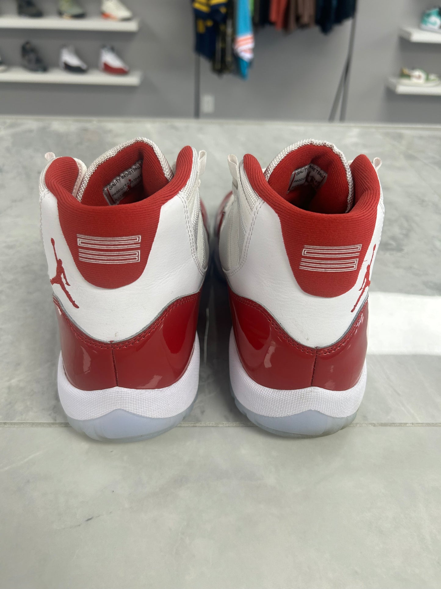 Jordan 11 Retro Cherry (2022)(USED NO BOX)