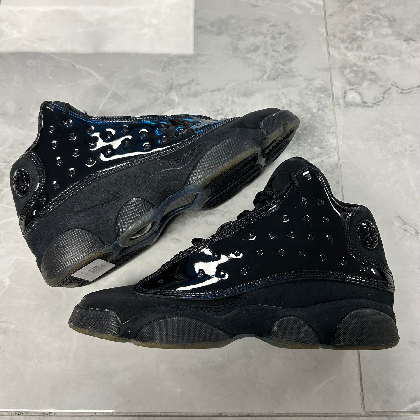 Jordan 13 Retro Cap and Gown (USED NO BOX)