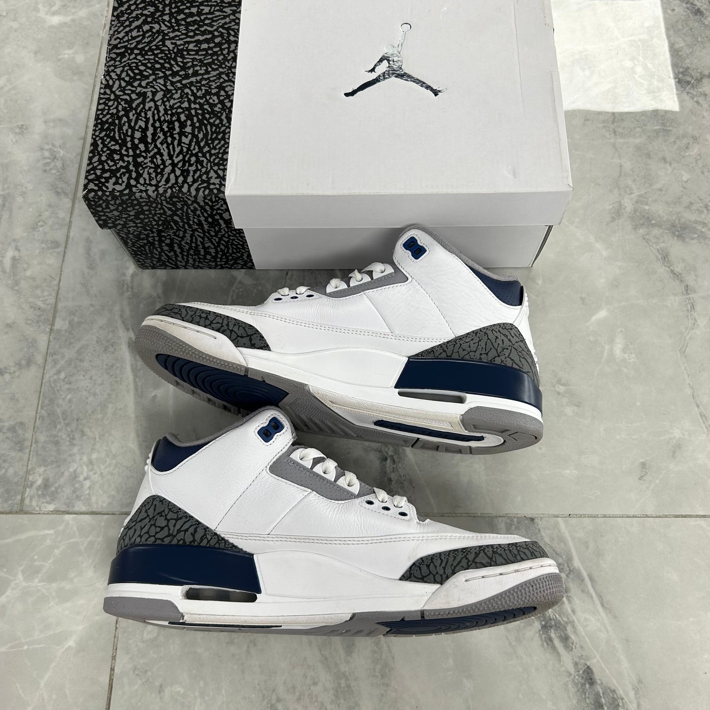 Jordan 3 Retro Midnight Navy (USED)