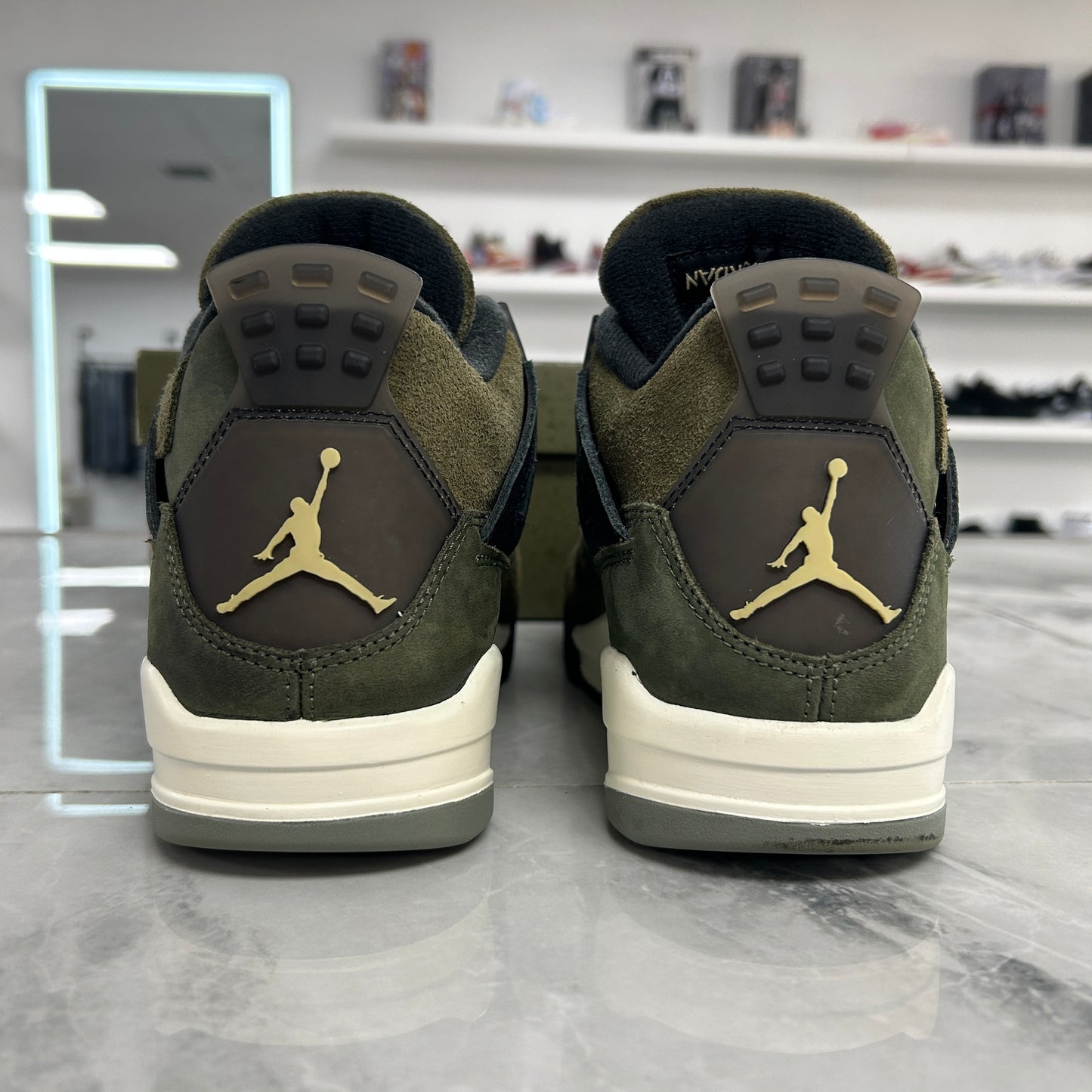 Jordan 4 Retro SE Craft Medium Olive - view 5