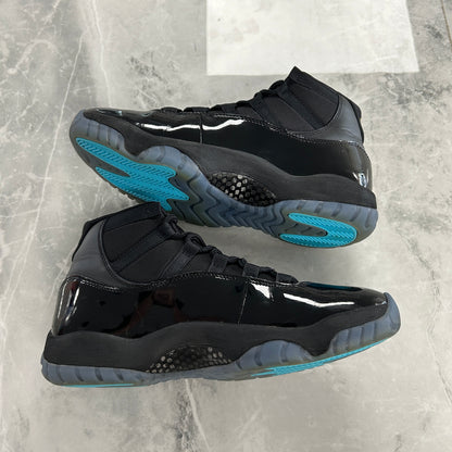 Jordan 11 Retro Gamma Blue
(2025) (USED NO BOX)