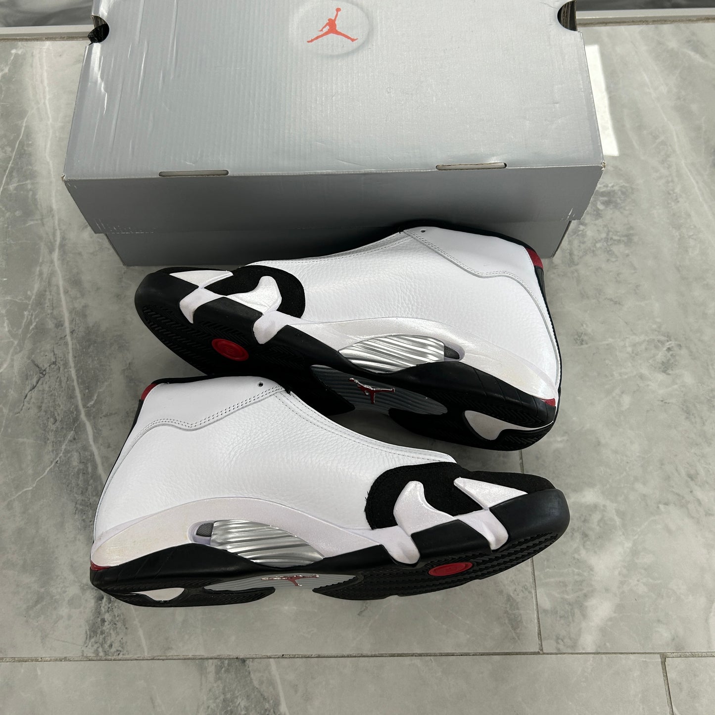 Air Jordan 14 Retro Black Toe 2024 (USED)