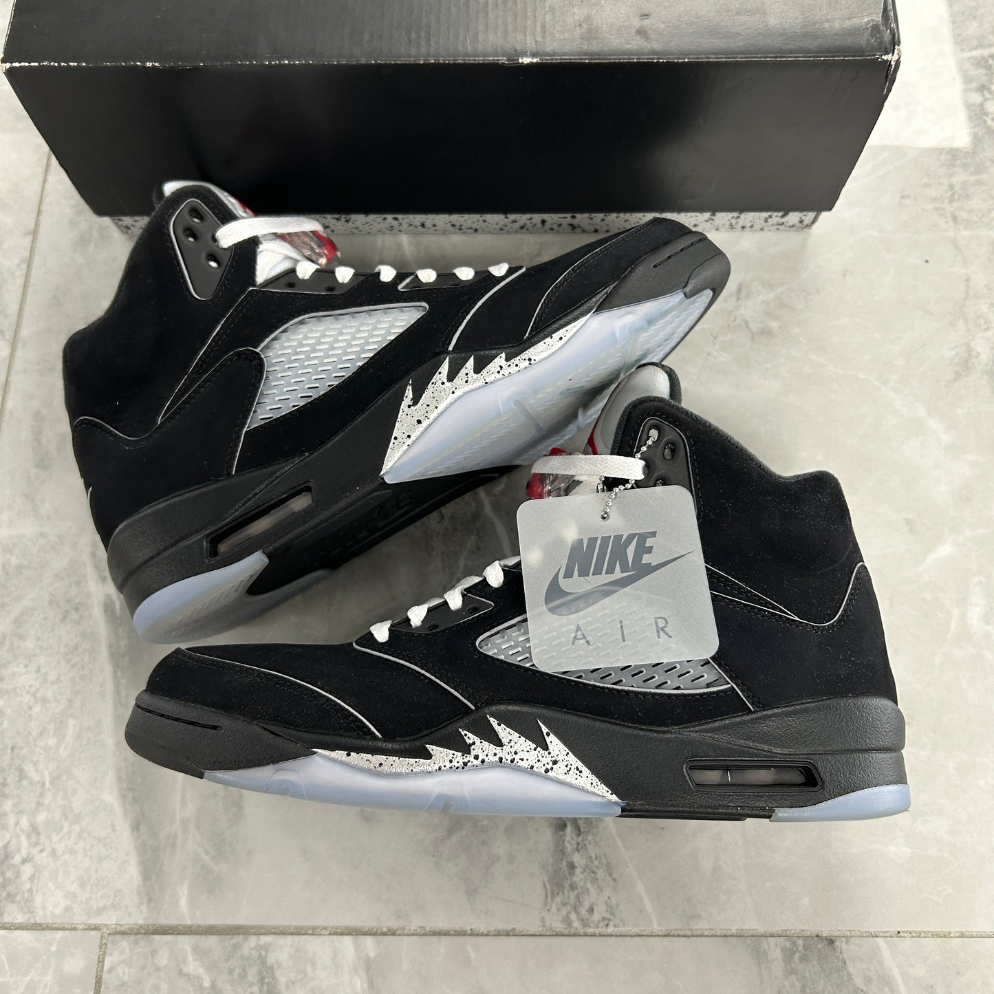 Jordan 5 Retro OG Black Metallic Reimagined (USED)
