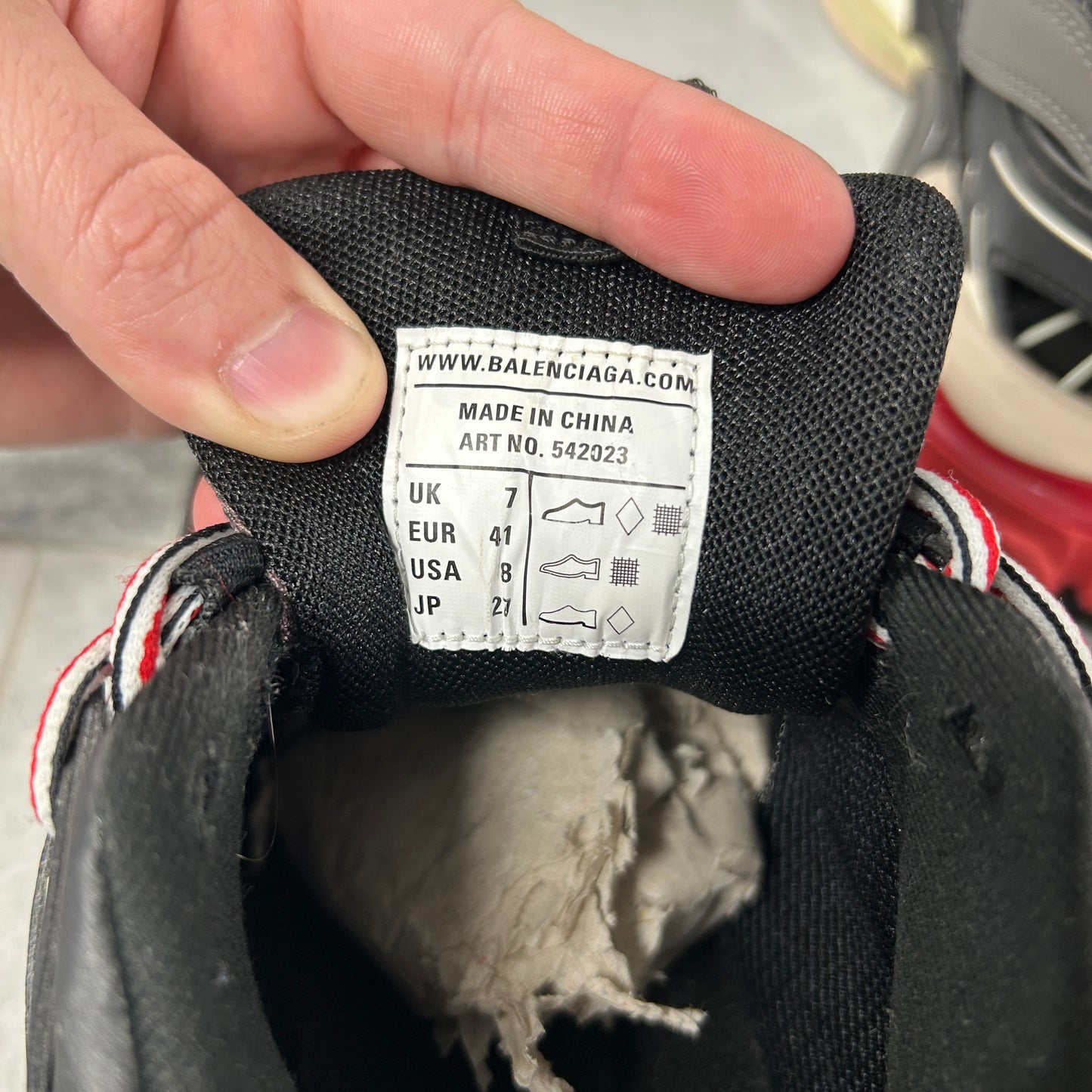 Balenciaga Track Trainer Black
Red (Used)
