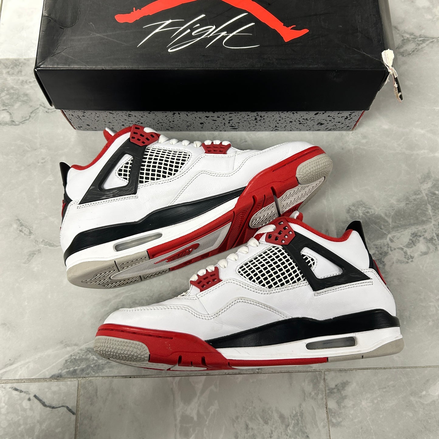 Jordan 4 Retro Fire Red (2020) (USED)
