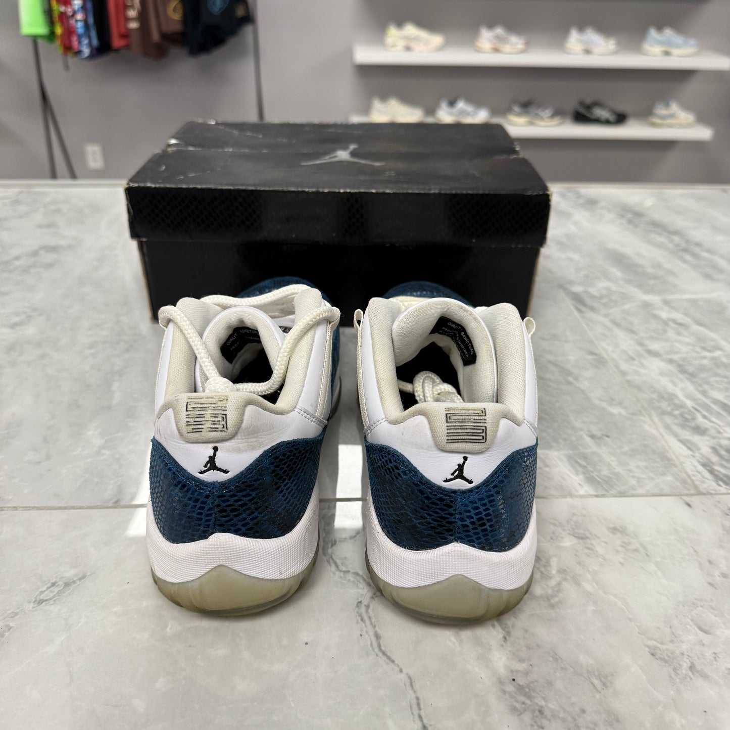 Jordan 11 Retro Low Snake Navy (2019)(USED)