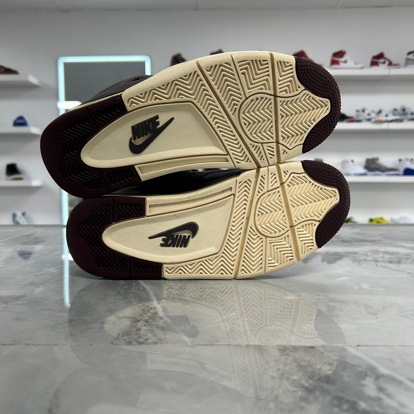 Jordan 4 Retro SP A Ma Maniére Violet Ore (USED NO BOX)