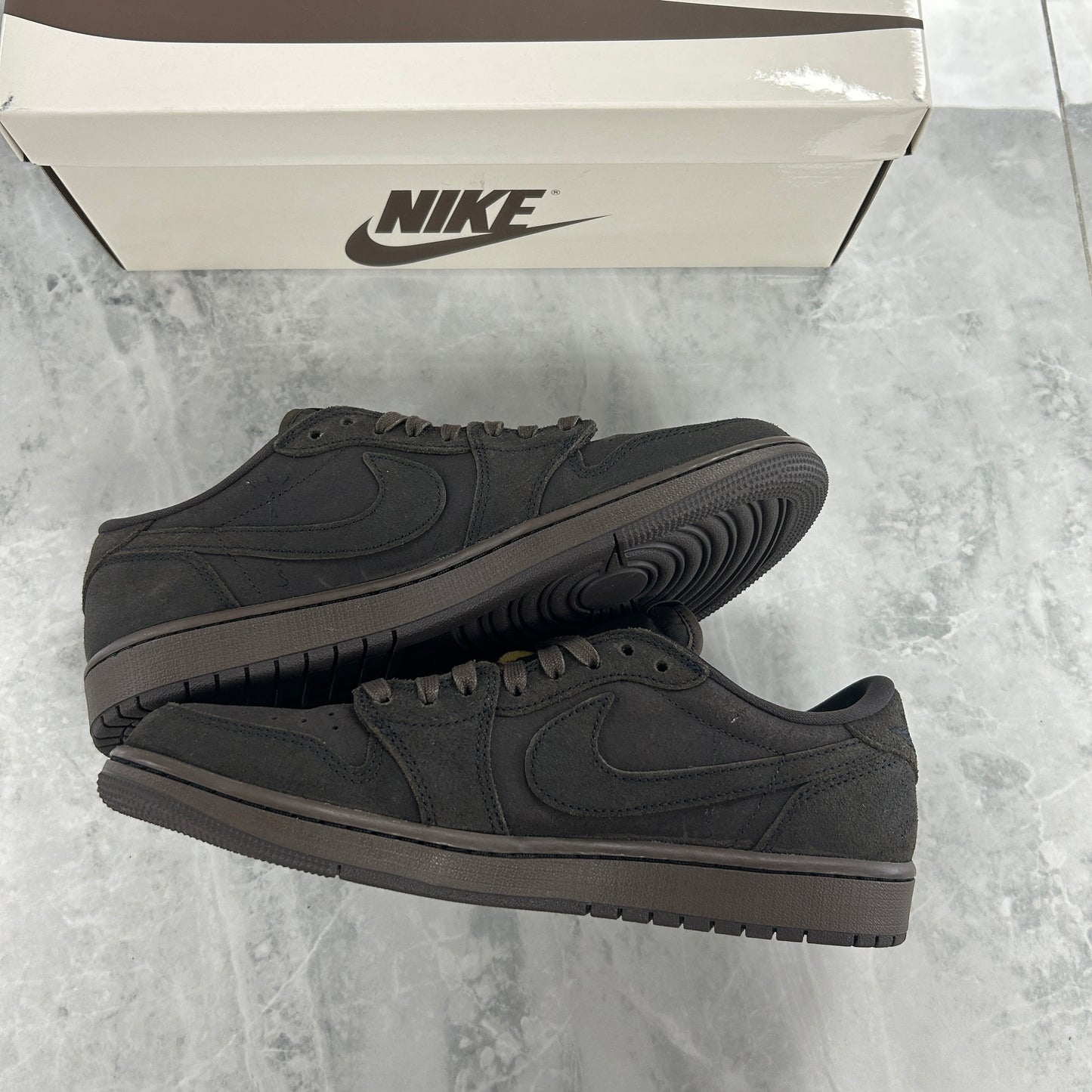Jordan 1 Low Retro Travis Scott Brown Velvet (USED)