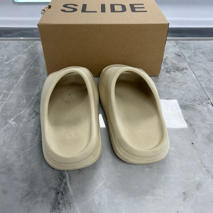 Adidas Yeezy Slide Bone (2022/2023 Restock)(Used)