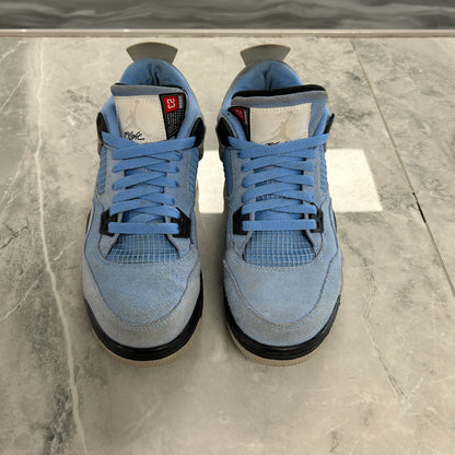 Air Jordan 4 Retro University
Blue (USED NO BOX)