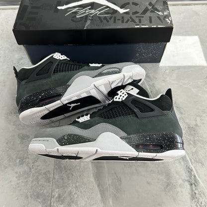 Air Jordan 4 Retro Fear (2024)(USED)