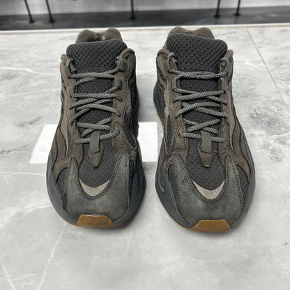 adidas Yeezy Boost 700 V2 Geode (USED NO BOX)