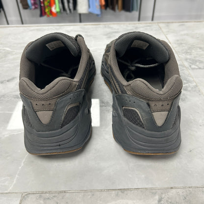 adidas Yeezy Boost 700 V2 Geode (USED NO BOX)