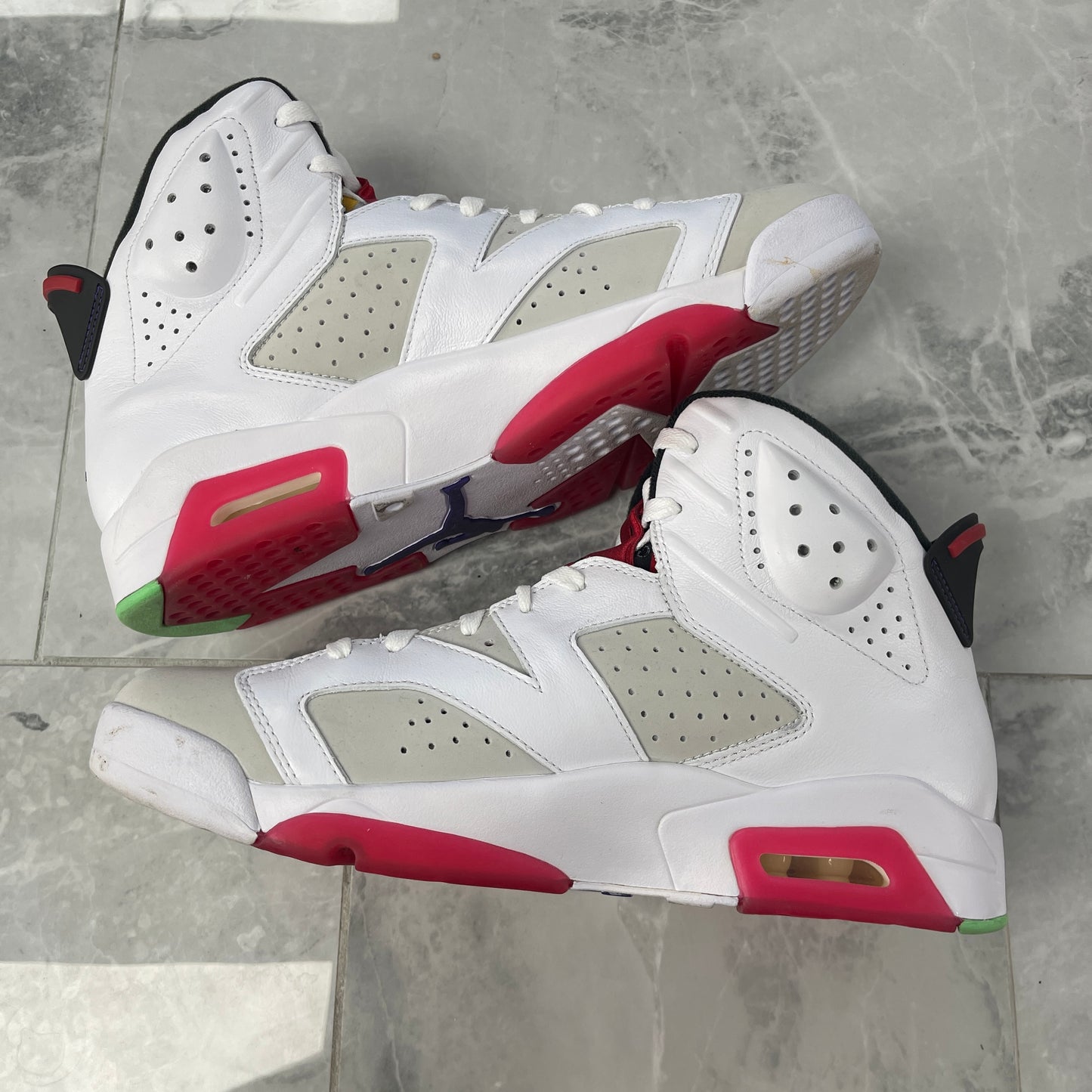 Jordan 6 Retro Hare (USED NO BOX)